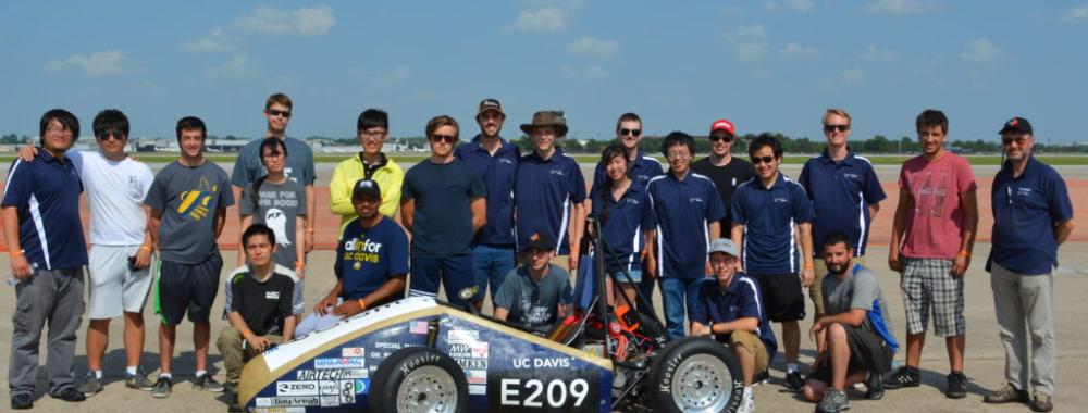 Photo of FE3 and Team