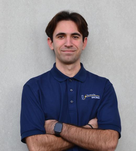 Victor Romo's headshot